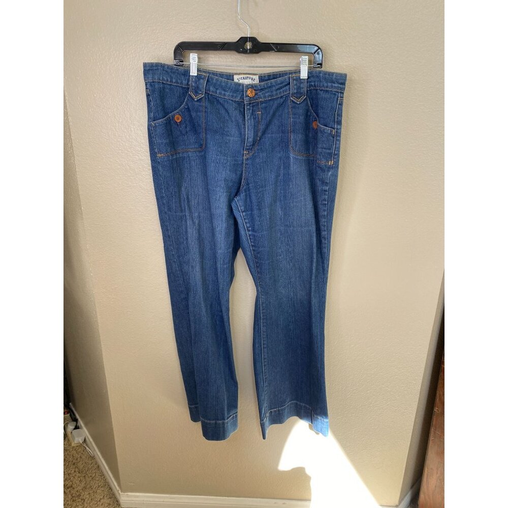 Signature By Levi Strauss & Co. Women’s Blue Denim Trouser Jeans Wide Leg